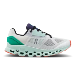 On Women’s Cloudstratus (Undyed-White/Creek)